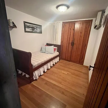 Apartamento Con Playa Y Vistas En La Costa Brava Apartment *